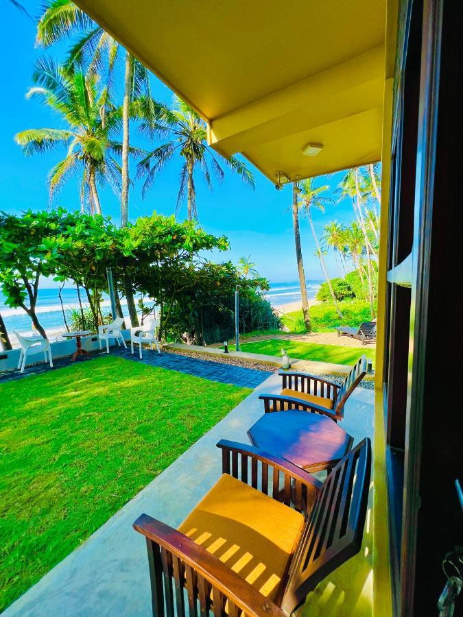 Top Secret Beach Hotel 마타라 외부 사진